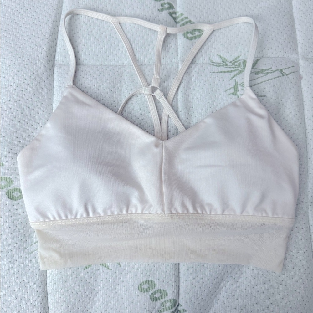 Sport bra Alo Yoga